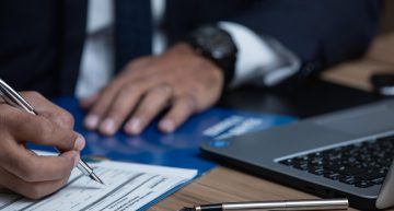 How to Choose the Right Custodian for a 403(b) Gold IRA Rollover in 2026