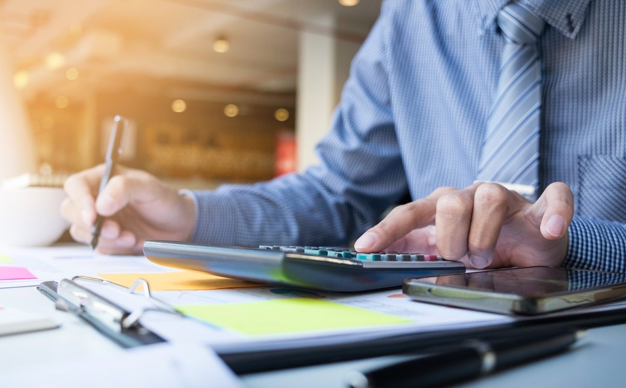 457(b) rollover vs. roth ira vs. gold ira